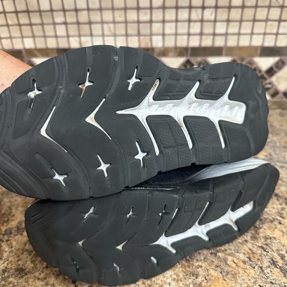 Hoka One One Profly Black Road Running Shoes Size Men’s 8.5 - Picture 8 of 10